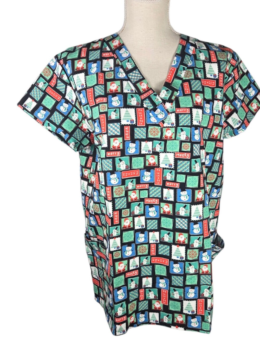 Christmas Scrub Top Medium NEW V-Neck -Short Sleeve -Double Front Pockets
